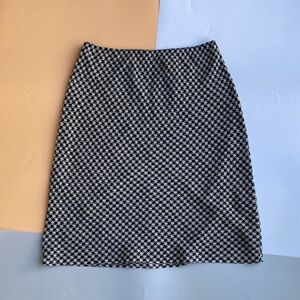 Express Black & White Houndstooth Pencil Skirt